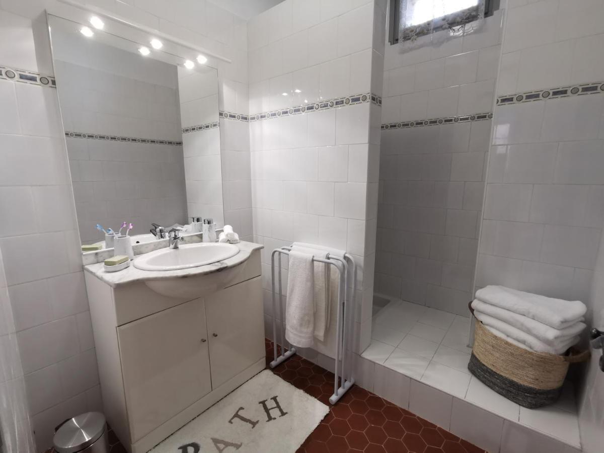 Appart Hotel Centifolia - Place Aux Aires Грасс Экстерьер фото